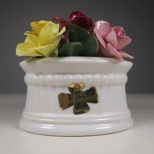 Fine Bone China Crown Staffordshire Floral Arrangement June 1974 F9070